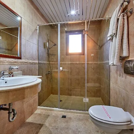 Otel Saint John Baptist