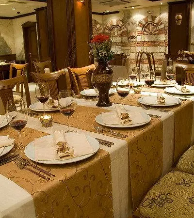 Otel Saint John Baptist