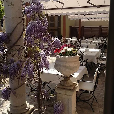 Saint John Baptist 4* 네세부르