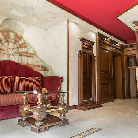 Saint John Baptist 네세부르