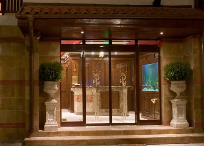 Saint John Baptist Хотел 4*