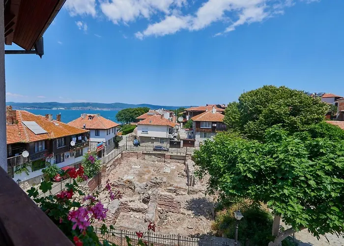 Saint John Baptist Хотел