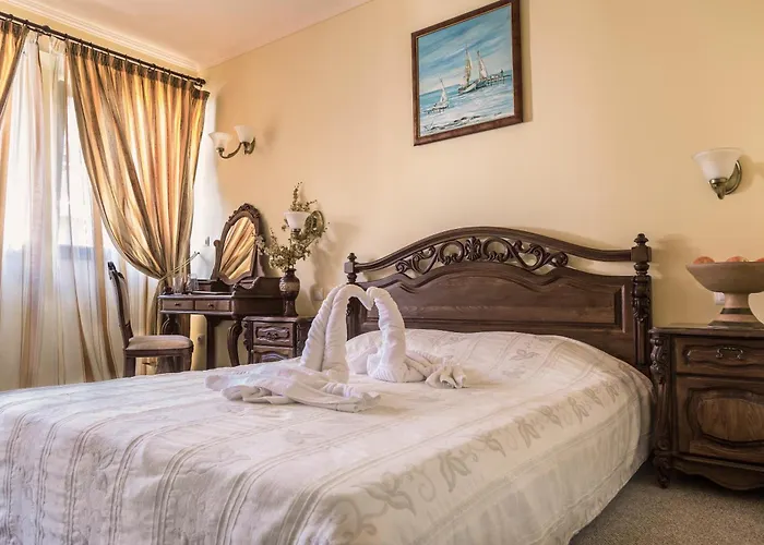 Saint John Baptist Хотел